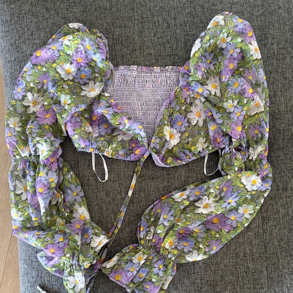 India Boutique Floral Puff Sleeve Blouse
